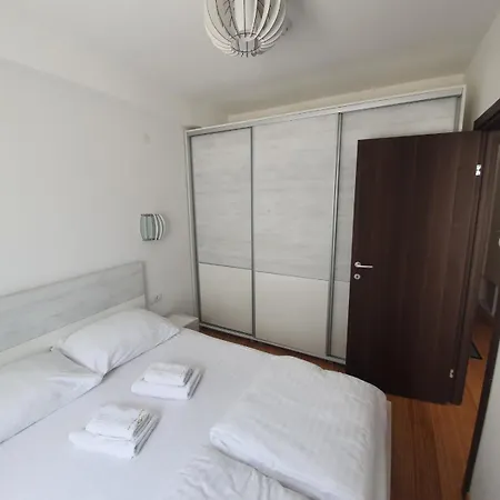 Tri Srca - Kraljevi Cardaci Apartmán *