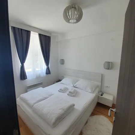 דירה Tri Srca - Kraljevi Cardaci